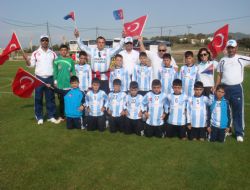 ASAlı minikler galibiyetle başladı